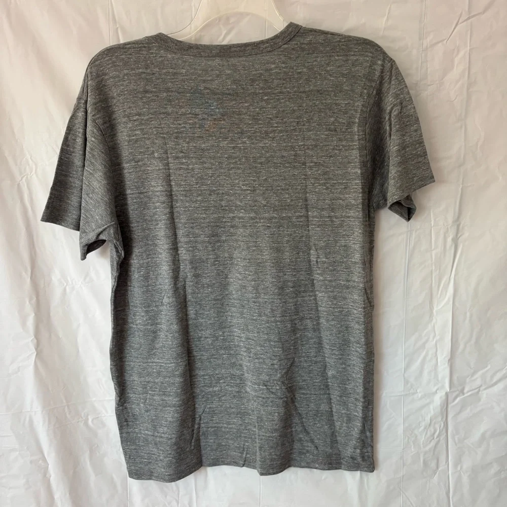 NWT League UNH Wildcats Gray T-Shirt SZ L - Picture 2 of 8